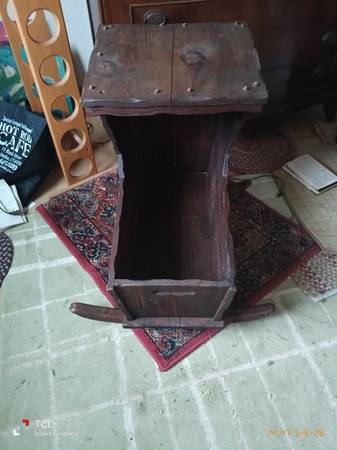 AUTHENTIC ANTIQUE SOLID WOOD HOODED ROCKING CRADDLE 1