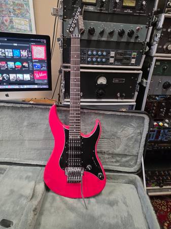 Yamaha RGZ321P Electric Guitar 1990s Magenta 1