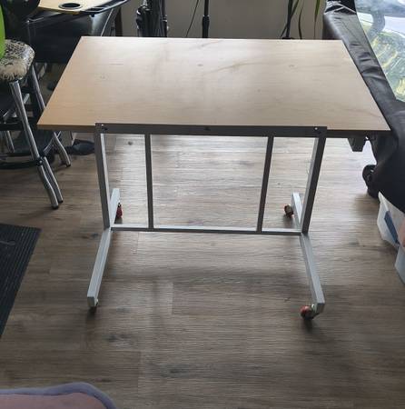Drafting desk 1