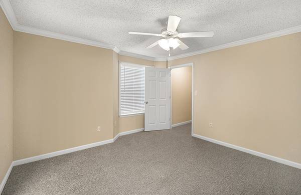 $1,750 / 2br - 1110ft2 - Two Bedroom Available Now!  Move-In Ready! (Kenner)63903539409026123