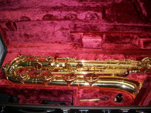 Yamaha Baritone intermediate Saxophone  YBS-52 mint  Japan 1