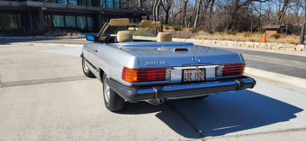 1981 Classic Mercedes 380sl Convertible Roadster - $9,500 (Downers Grove)63619012109313124