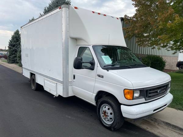 2005 Ford E-450 Cutaway - Photo 7