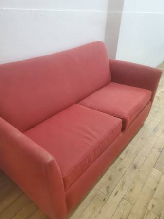 SOFA BED SUPER CLEAN AND HIGH QUALITY, MANY AVAILABLE (HOME60) 1