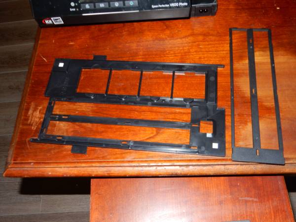 EPSON V600 Perfection Scanner - $220 (vallejo / benicia)63443347489409122
