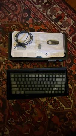 Keychron K2 Wireless Mechanical Keyboard 1