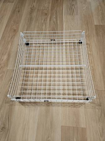 Under-bed storage bin 1