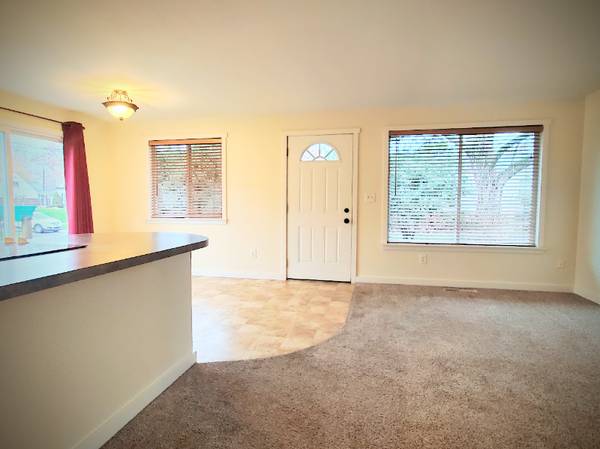 $1470.00 / 2br - 1060ft2 - Large 2 Bedroom with Work Studio63697245550979122