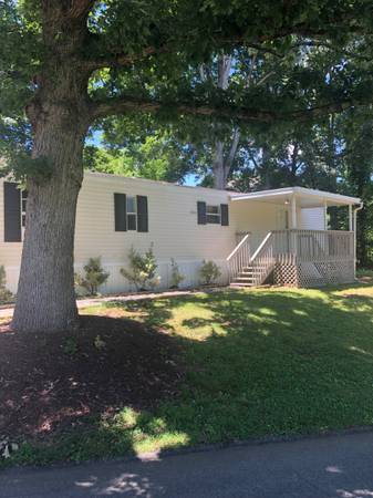 $850 / 2br - 2 BR 1 BA MH (Asheville, NC)64029207852547122