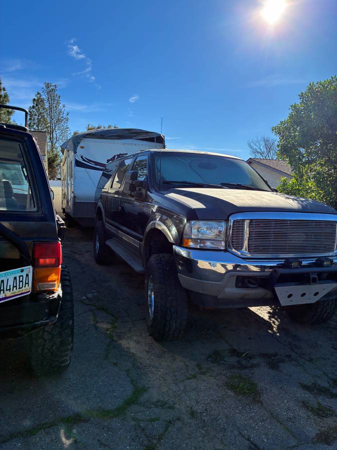 2000 Ford Excursion 7.3 diesel -AZ Title, Parked in CA