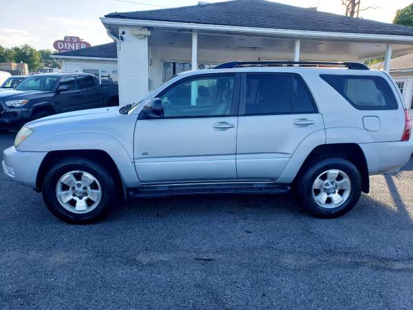 ¡Garantía gratuita de 3 meses en Toyota 4Runner SR5 4WD 2004! - $8,900 (+ AUTO BANK II - ¡Crédito bueno/malo o nulo, aceptado!)63440070191105123