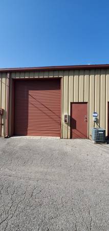 $745 / 812ft2 - Air-Conditioned Warehouse Space (Gainesville)63823034815875121