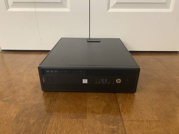 HP Z240 Workstation SFF - Intel Xeon, 8GB RAM, 128GB SSD, K1200 4GB 1