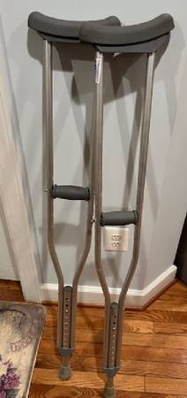 Crutches    -- adjustable from 5'2" to 5'10" 1