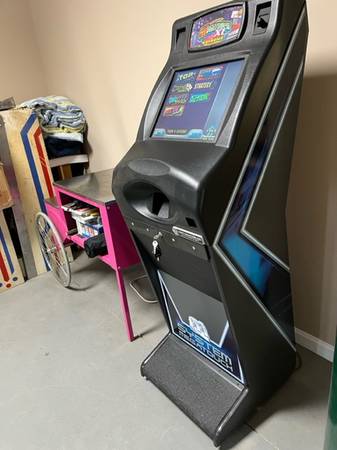 Video Game, Stand Up 1