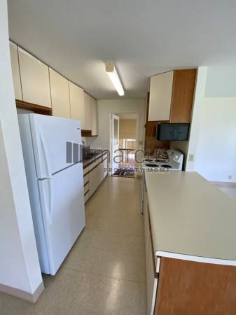 $3,300 / 3br - 1000ft2 - 1553 Glen Avenue Available Now!!63939659094915121