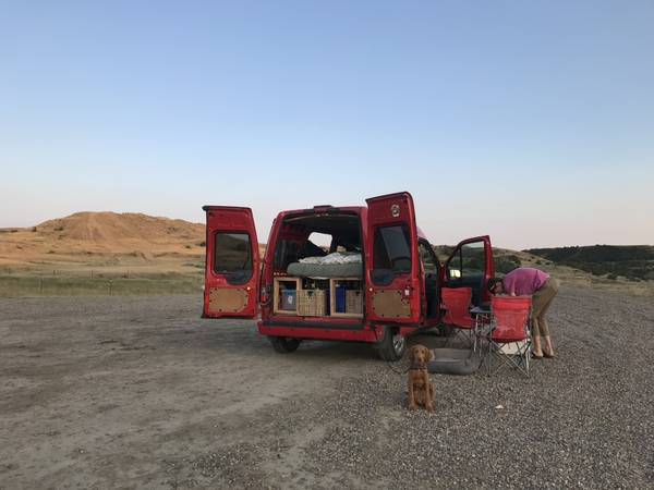 Furgoneta camper Ford Transit Connect 2010 - $4.000 (Seattle)63623441858305121