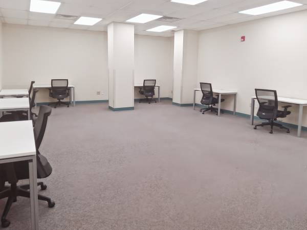 Collaboration-Friendly Team Spaces – Move-In Ready 1