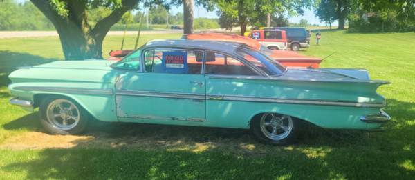 1959 Chevrolet Impala - $34,850 (Naperville)63618950407809121