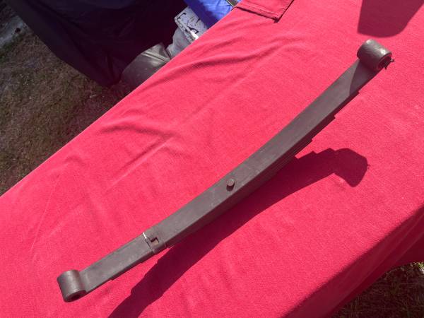 LIPPERT 3,500 LB Leaf Spring Assembly (7,000 # axles) 1