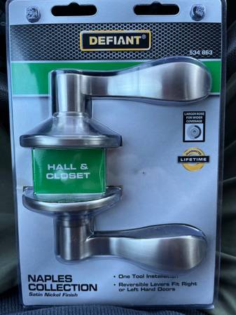 Defiant Collection Satin Nickel Closet Door Handle 1