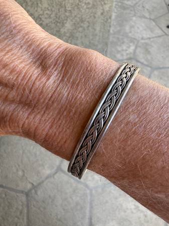 925 Sterling Silver Cuff Bracelet - 16 grams 1