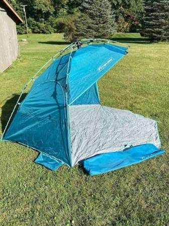 Quick Shelter by Lightspeed 1