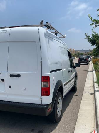 Ford Transit Connect 2012 - $7,00063623948746369124