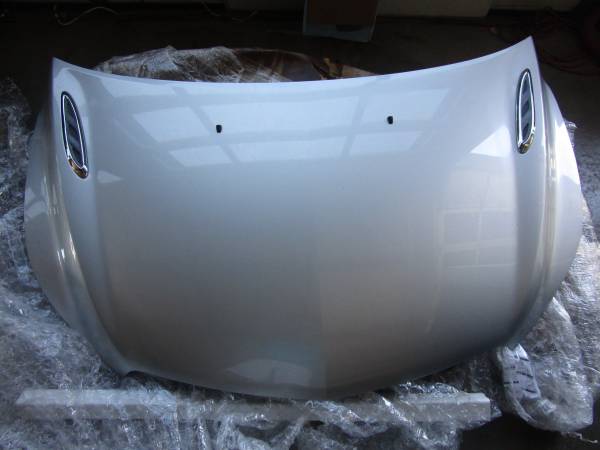 Buick Enclave hood 2013-2017 1