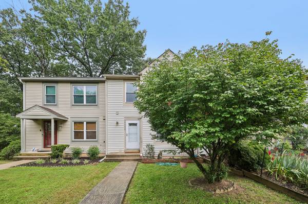 $445.000 / 3 dormitorios - 2196 pies² - Adosado espacioso de 3 dormitorios/3,5 baños | Terraza privada, sótano terminado y acceso a senderos (Gaithersburg)