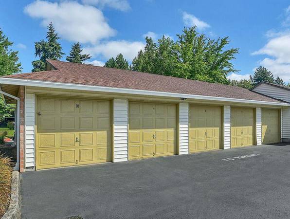 $1,545 / 2br - $500 SAVINGS NOW + Open House Wednesday @ Noon - 1PM! Cats & Dogs OK (Powell Butte)64039060540161123