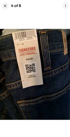 MENS LEVIS SIGNATURE JEANS SIZE 44/30 BRAND NEW WITH TAGS 1