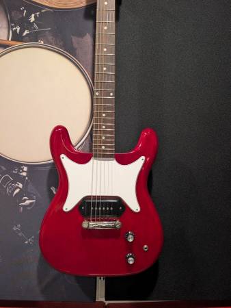 Epiphone Coronet Cherry Red 2020's Reissue - Made in China 1