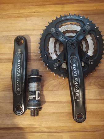 Bontrager MTB 44-32-22 175mm crankset W/BB 1