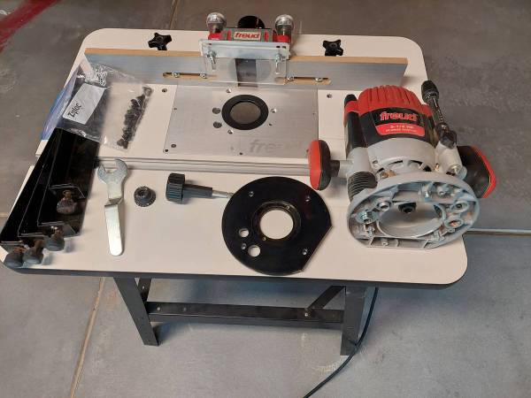 Freud Router Table 1