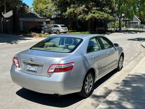 2007 Toyota Camry Hybrid XLE - Backup camera, clean title - $4,250 (mountain view)63478394191747124