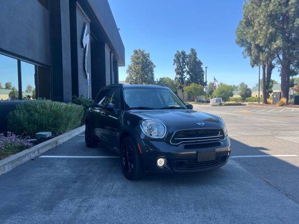 2016 MINI Countryman Cooper S Crossover - $9.950 (morgan hill)63469744287491123
