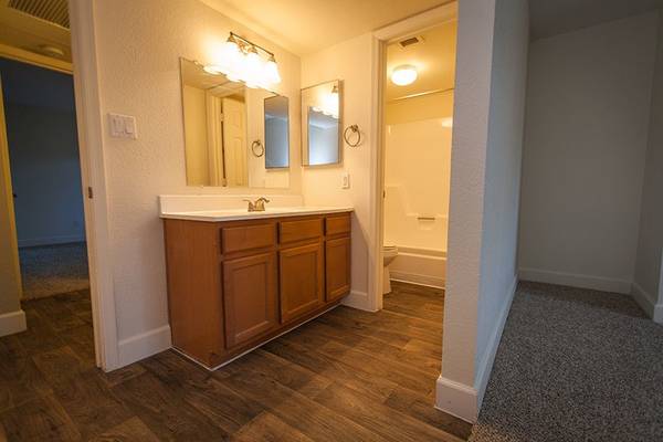 $1,399 / 2br - 1043ft2 - A little piece of heaven in a peaceful secluded setting. 2 Bd, 2 Ba. (Mesa - Dobson Ranch)64024991041922122