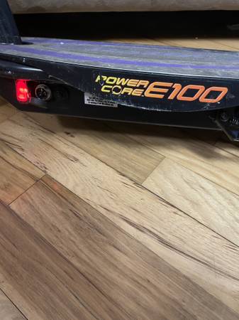 RAZOR SCOOTER, Electric Power Core E100 1