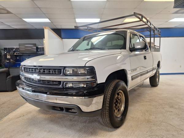 CHEVY SILVERADO ........GREAT WORK TRUCK!!! 678 755 0651 - $4,900 (ATLANTA)63621265391361121