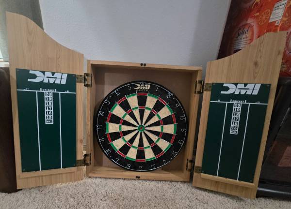 Dartboard Cabinet 1