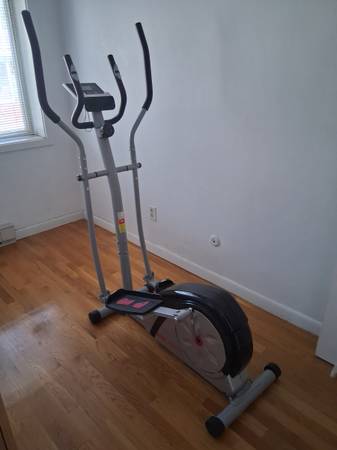 Elliptical Cross Training Machine 1