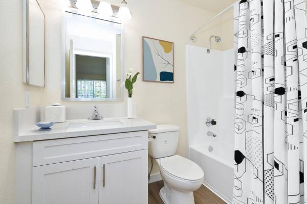 $3,909 / 2br - 1230ft2 - in Woodland Hills CA, Five Tennis Courts, 2bd 2.5ba (22219 Summit Vue Lane, Woodland Hills, CA)63701148399747124