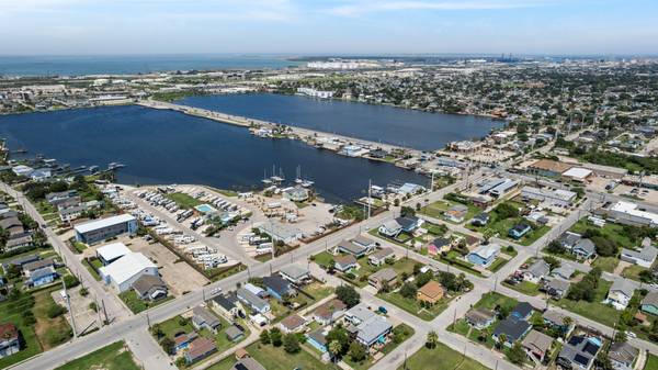 $249,000 / 1br - 676ft2 - COZY GALVESTON HOME WITH MIGHTY VALUE! (Galveston)63762892664579121