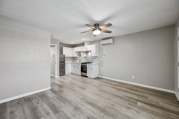 $995 / 1br - 450ft2 - 3025 N 32nd ST Unit #53 (Phoenix)64024994286977124