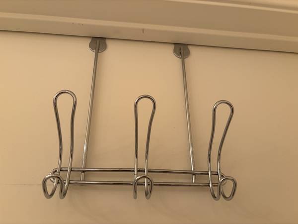 Chrome Plated Steel 3 Hook over the door hanging rack 1