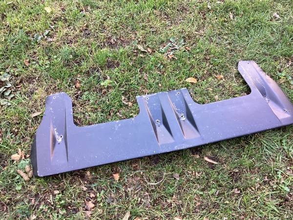 Chevy S-10 Windshield sun visor 1