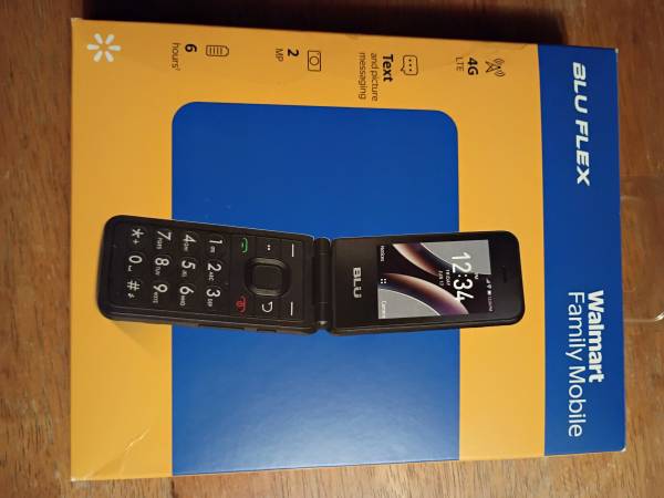 Walmart Family Mobile BLU Flex Flip Phone, 8GB, 4G, Black - NEW 1