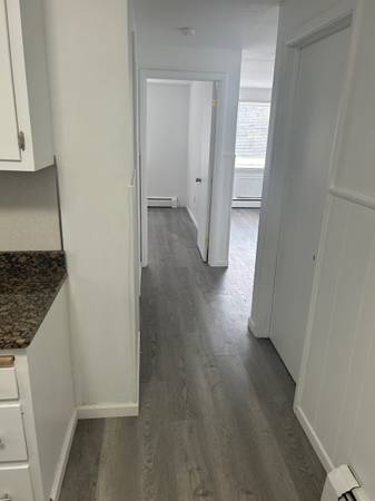 $1,250 / 1br - 600ft2 - Sueño del Comutador (a 2 min de I-84) Limpio y Espacioso  CALOR GRATIS (forestville / bristol)63989075525890120