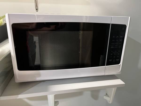 Microwave 1